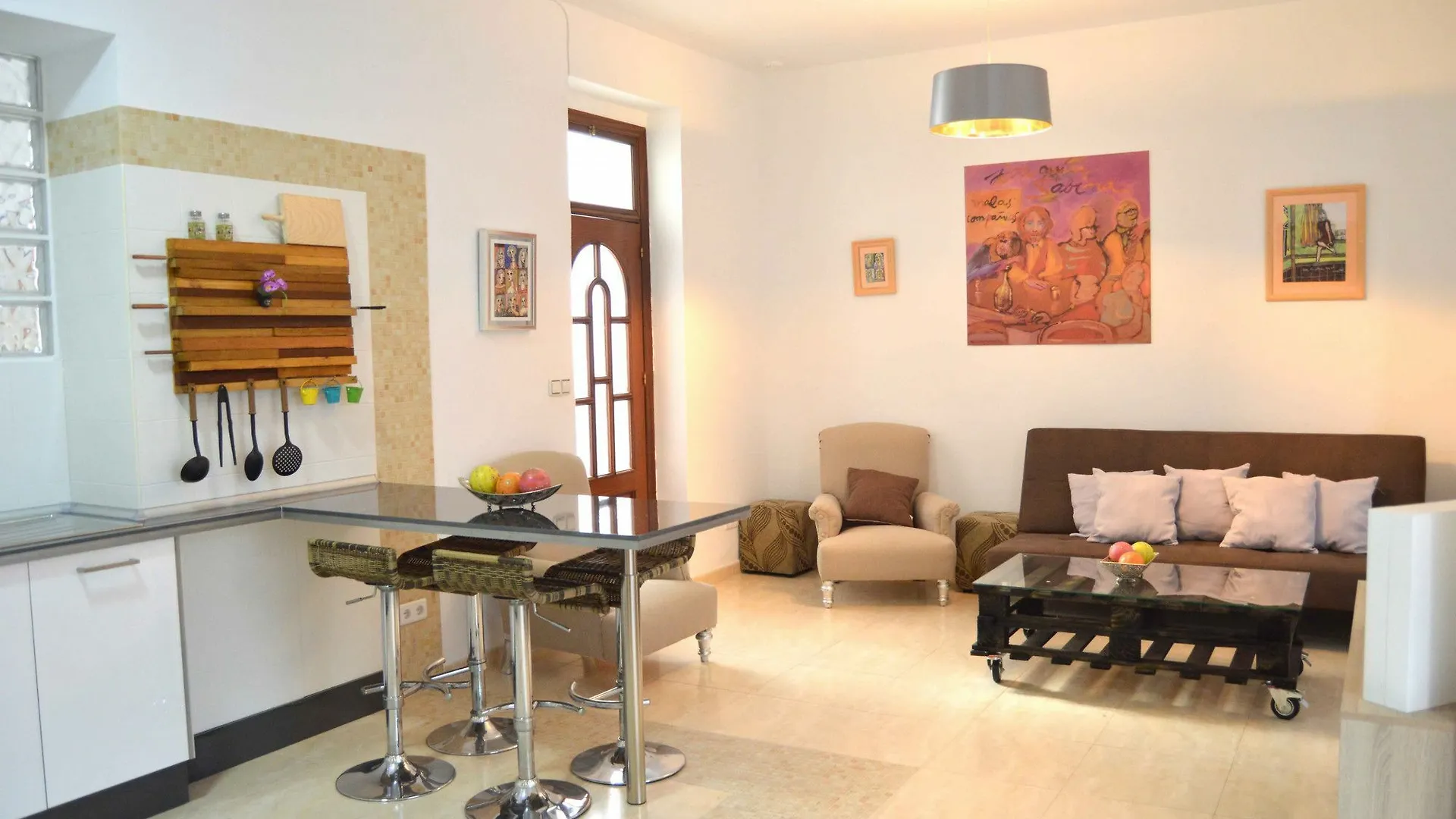 Apartamento Buenas Companias contacts